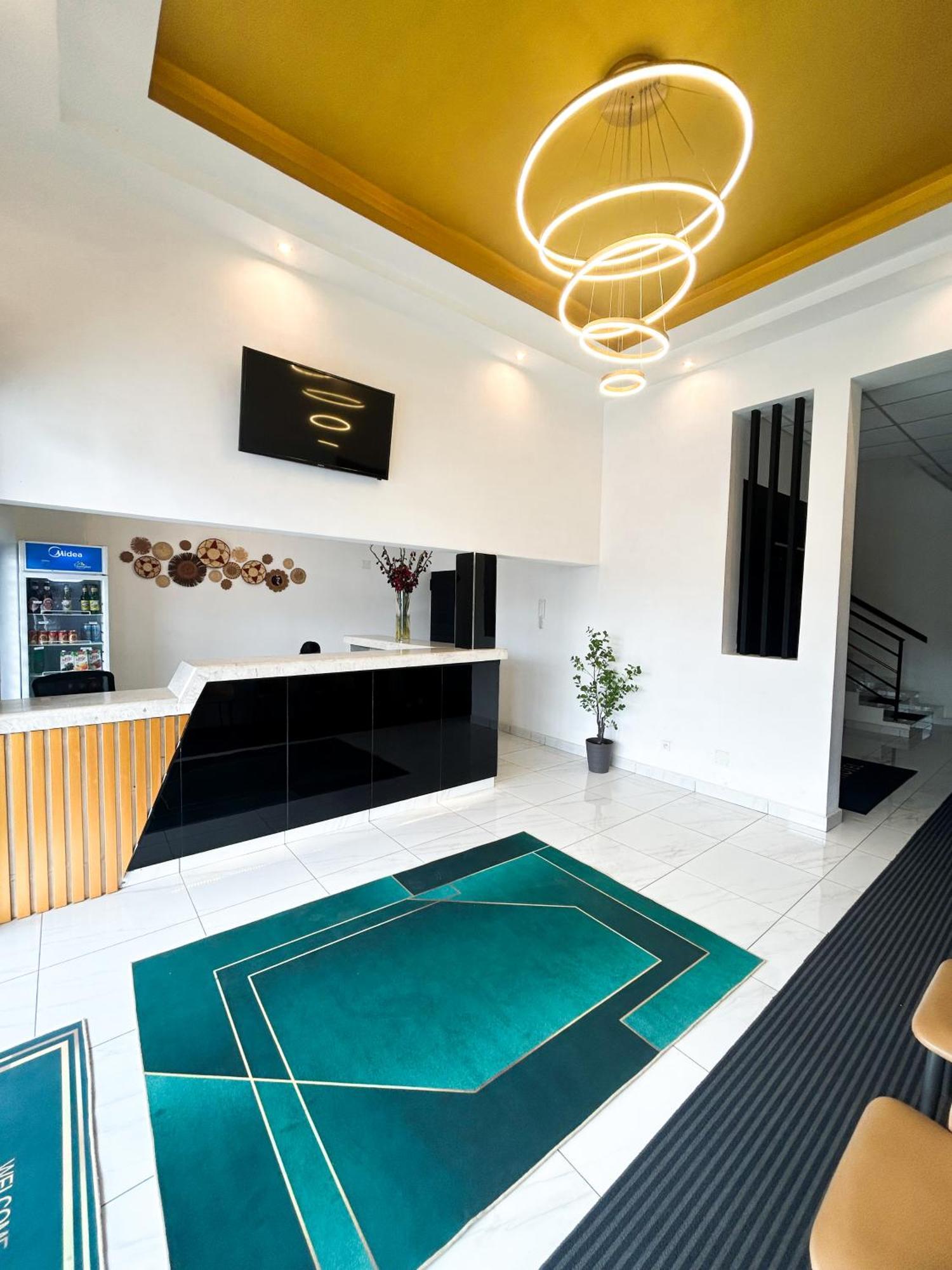 Zara Hotel Antananarivo Buitenkant foto